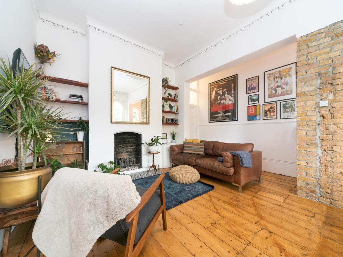 Pass The Keys Rustic And Quirky Flat In Charming Charlton Village 伦敦 外观 照片