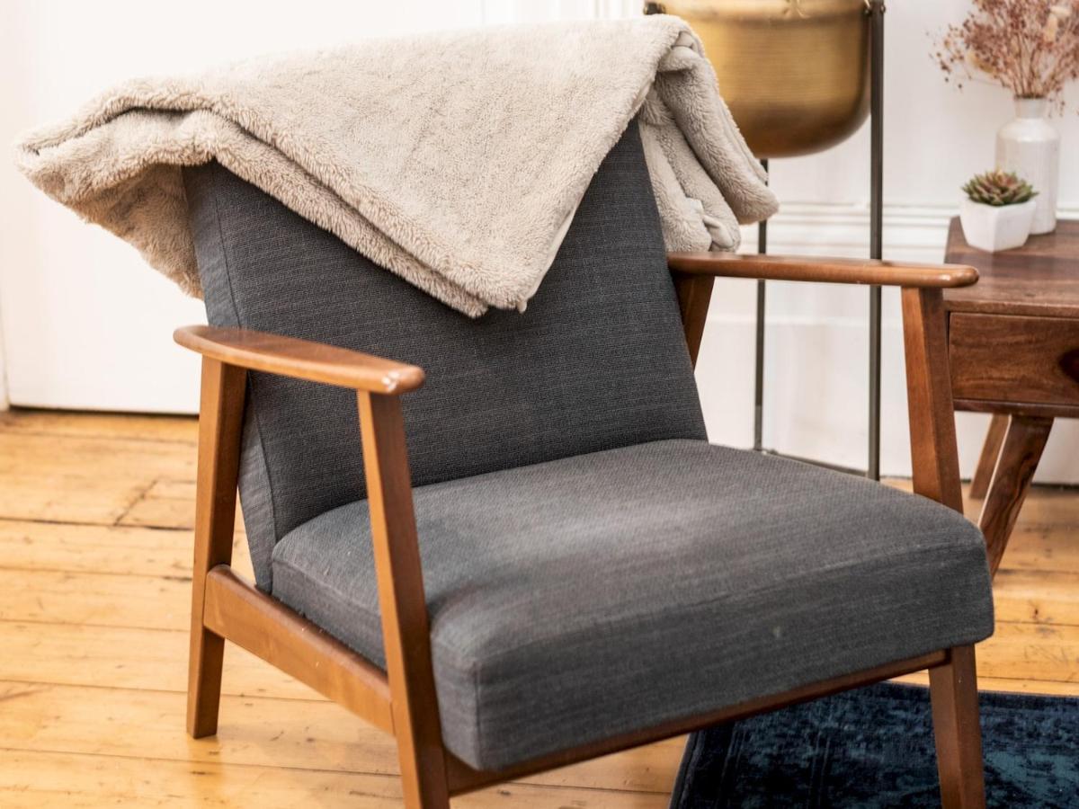 Pass The Keys Rustic And Quirky Flat In Charming Charlton Village 伦敦 外观 照片