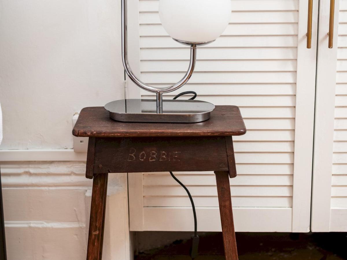 Pass The Keys Rustic And Quirky Flat In Charming Charlton Village 伦敦 外观 照片