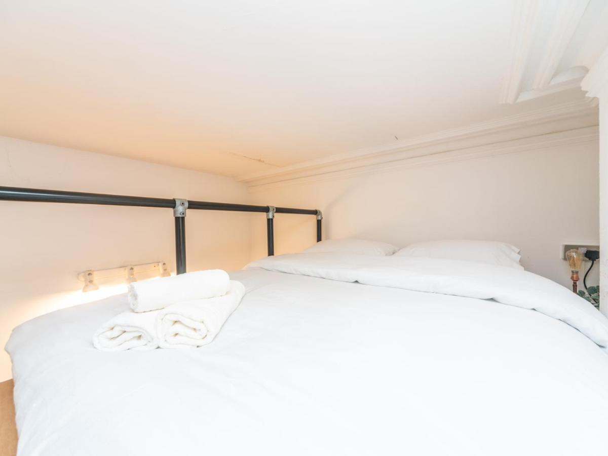 Pass The Keys Rustic And Quirky Flat In Charming Charlton Village 伦敦 外观 照片