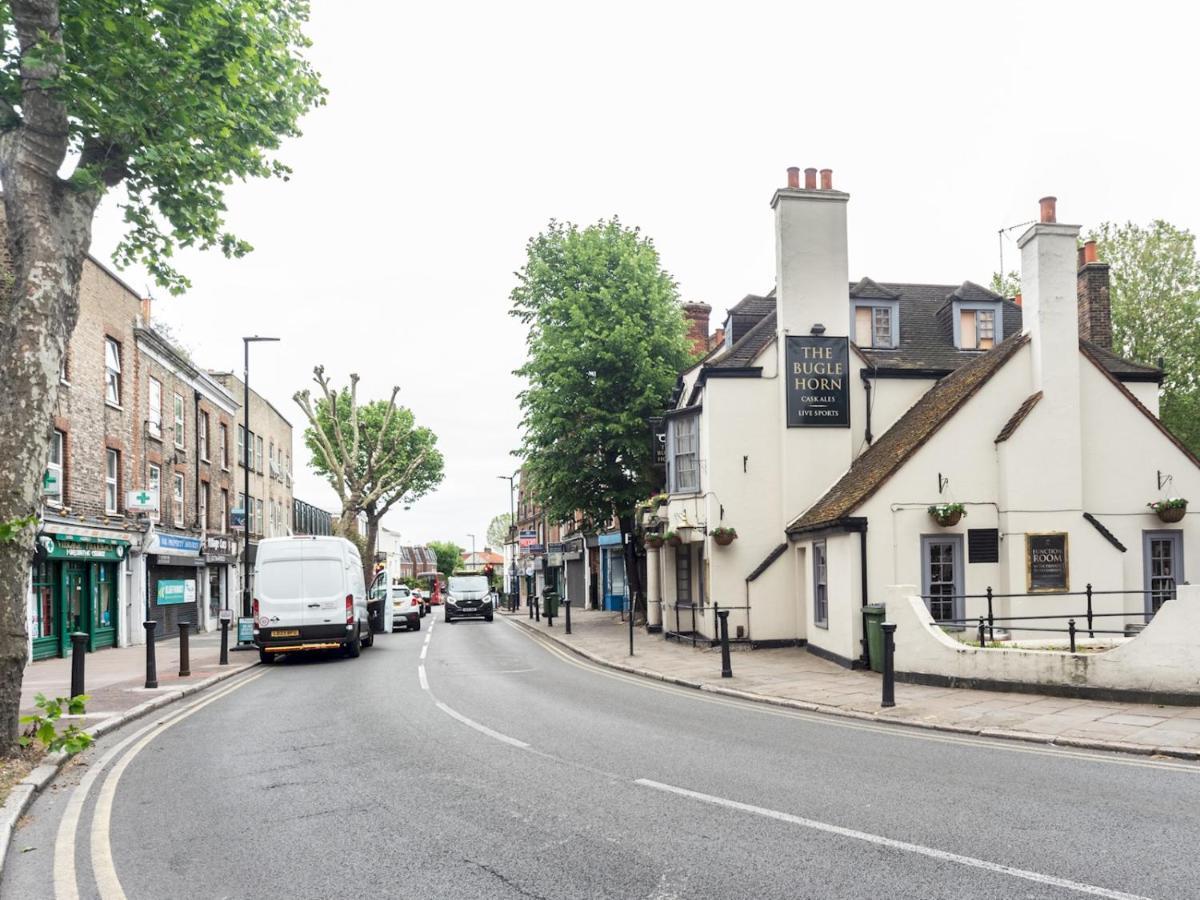 Pass The Keys Rustic And Quirky Flat In Charming Charlton Village 伦敦 外观 照片